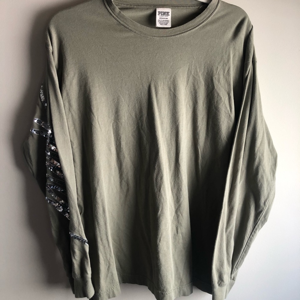 Victoria’s Secret/PINK long sleeve💚